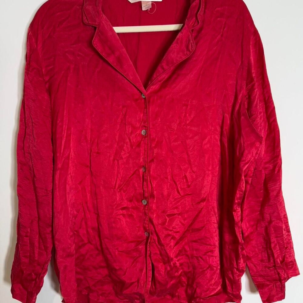 Victoria's Secret red 100% silk button up pajama blouse Size L